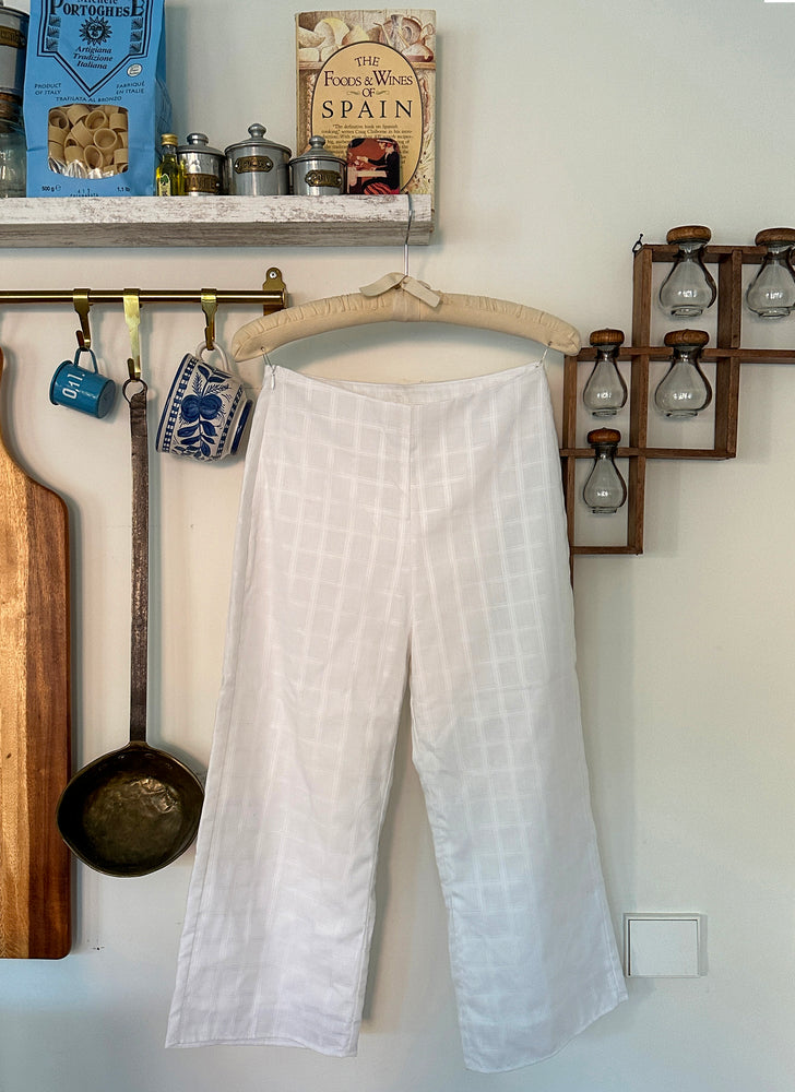 
                  
                    load image into gallery viewer, andalucia pants - upcycled tablecloth
                  
                