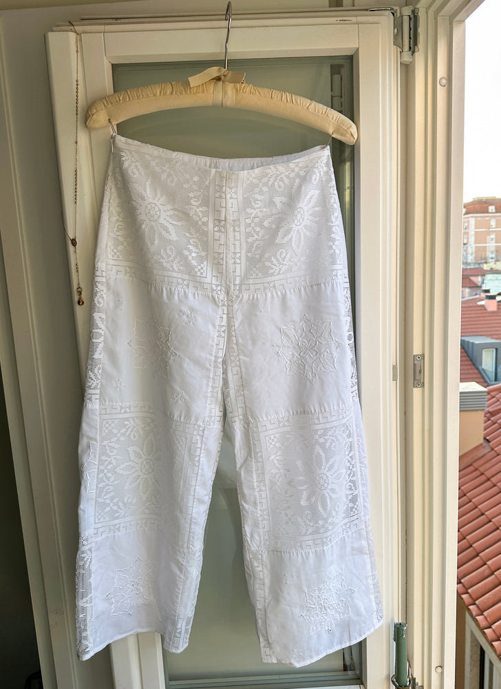 
                  
                    load image into gallery viewer, andalucia pants - upcycled tablecloth
                  
                