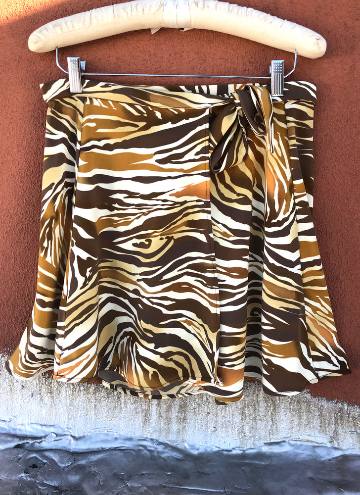 
                  
                    load image into gallery viewer, montmartre skirt - tiger
                  
                