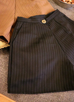 
                  
                    load image into gallery viewer, amsterdam shorts - suit pinstripe
                  
                