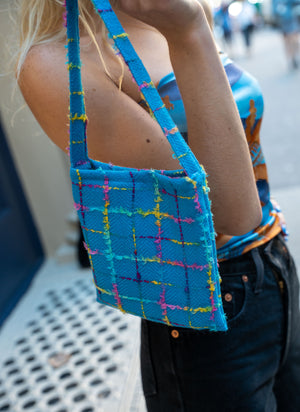 
                  
                    load image into gallery viewer, LA bag - turquoise tweed
                  
                